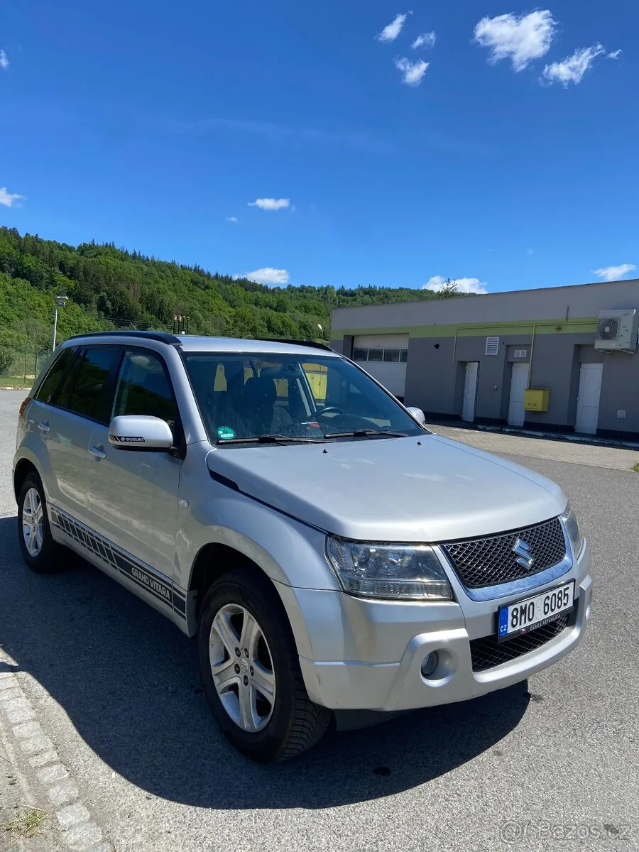 Suzuki Grand Vitara 2007 photo 2