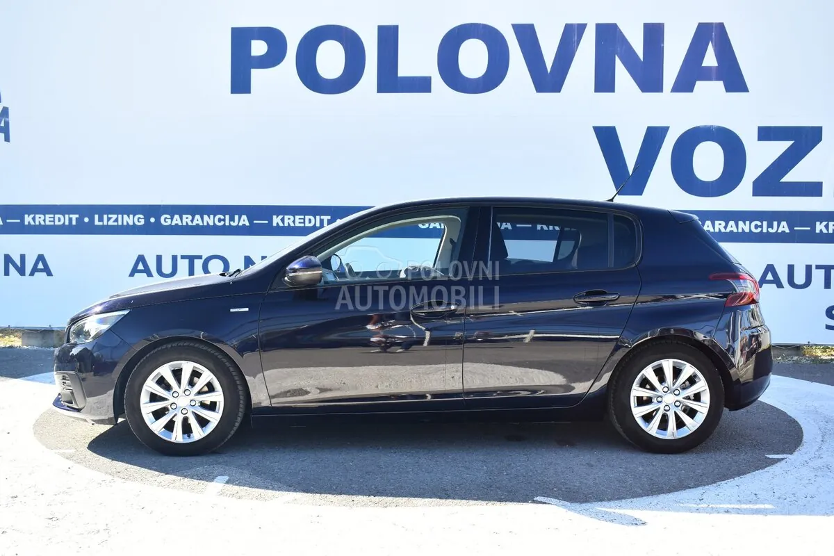 Peugeot 308 2019 photo 2