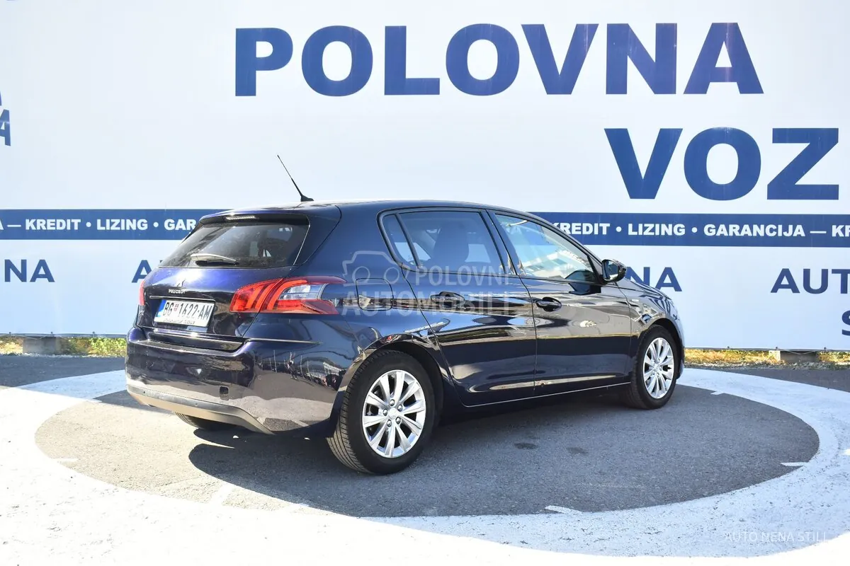Peugeot 308 2019 photo 5