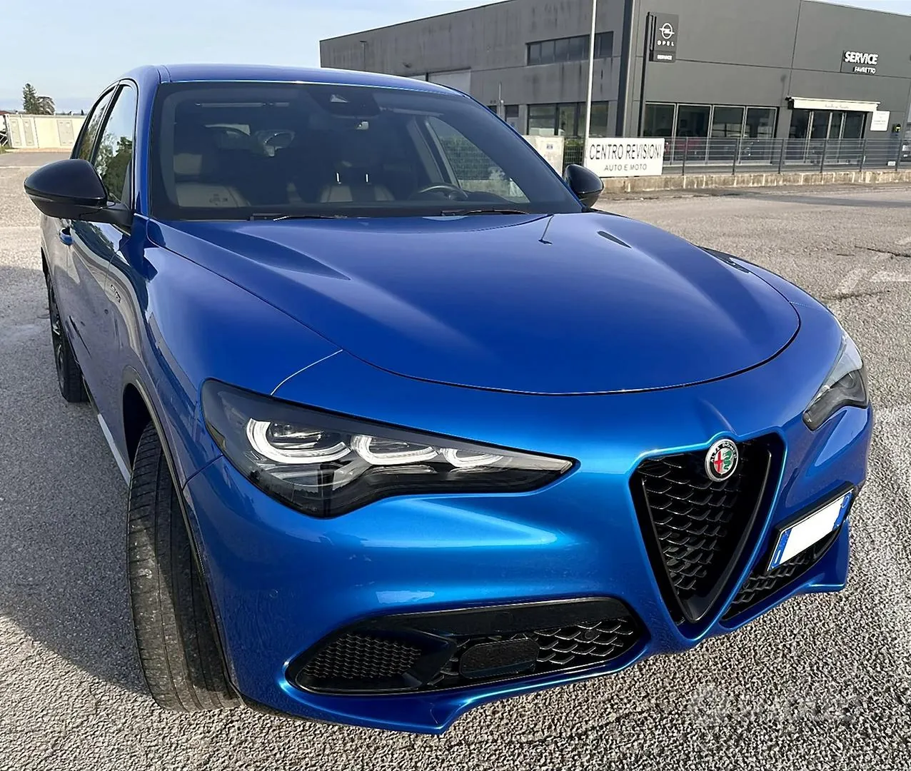 Alfa Romeo Stelvio 2023 photo 3