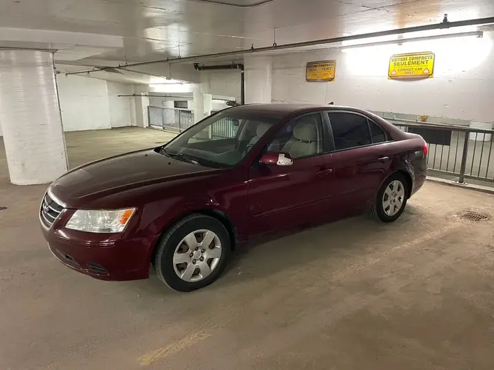 Hyundai Sonata 2009 photo 2