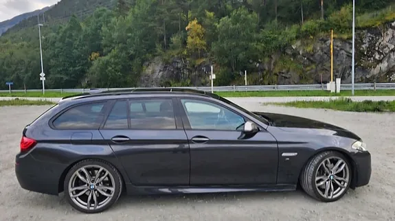 BMW M550D 2014 photo 2