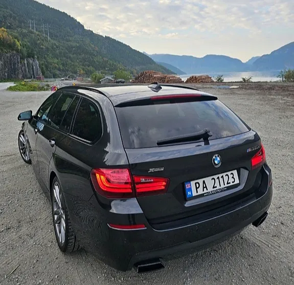 BMW M550D 2014 photo 3