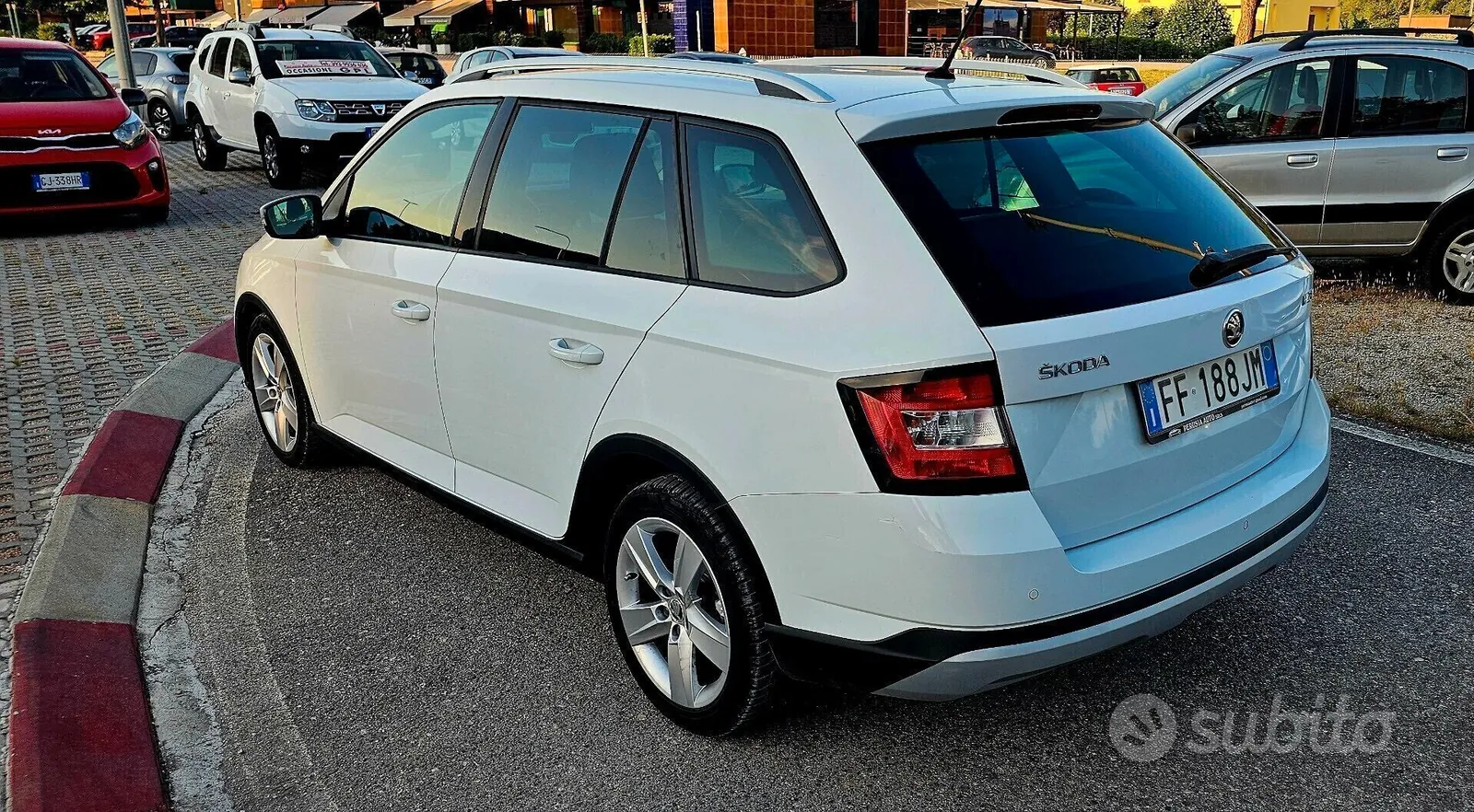 Skoda Fabia 2016 photo 3