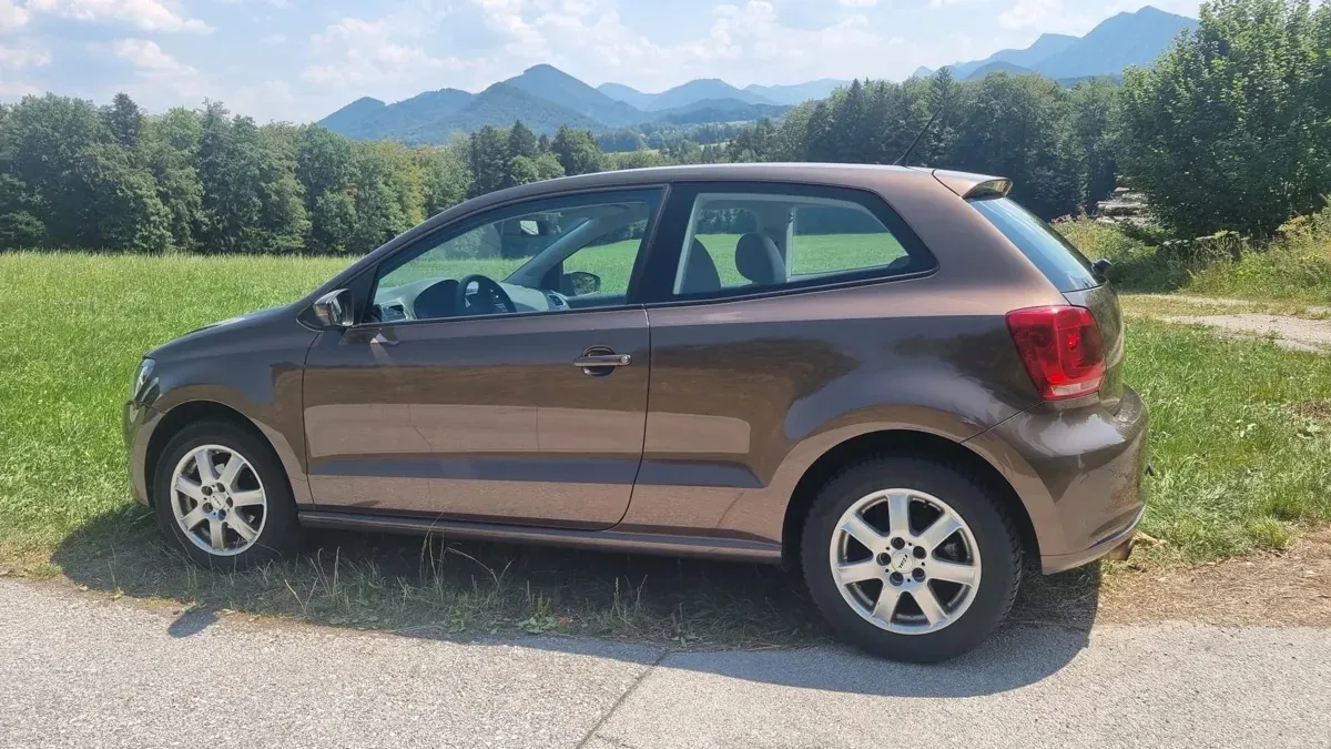 Volkswagen Polo 2013 photo 2
