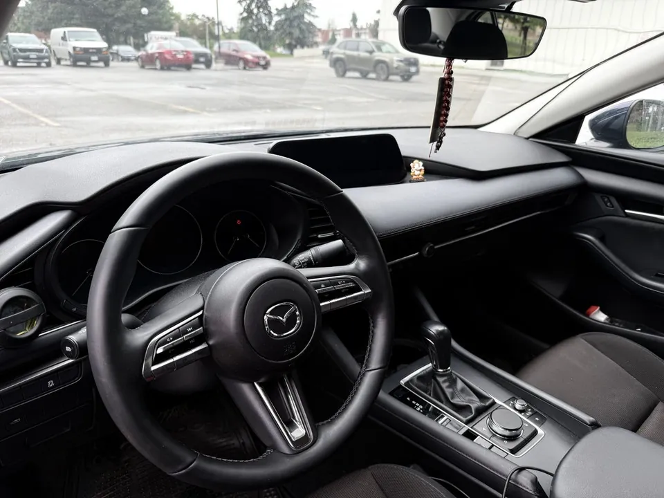 Mazda 3 2023 photo 5