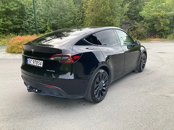 Tesla Model Y 2021 photo 5
