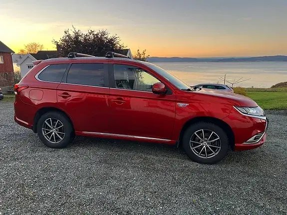 Mitsubishi Outlander 2020 photo 4