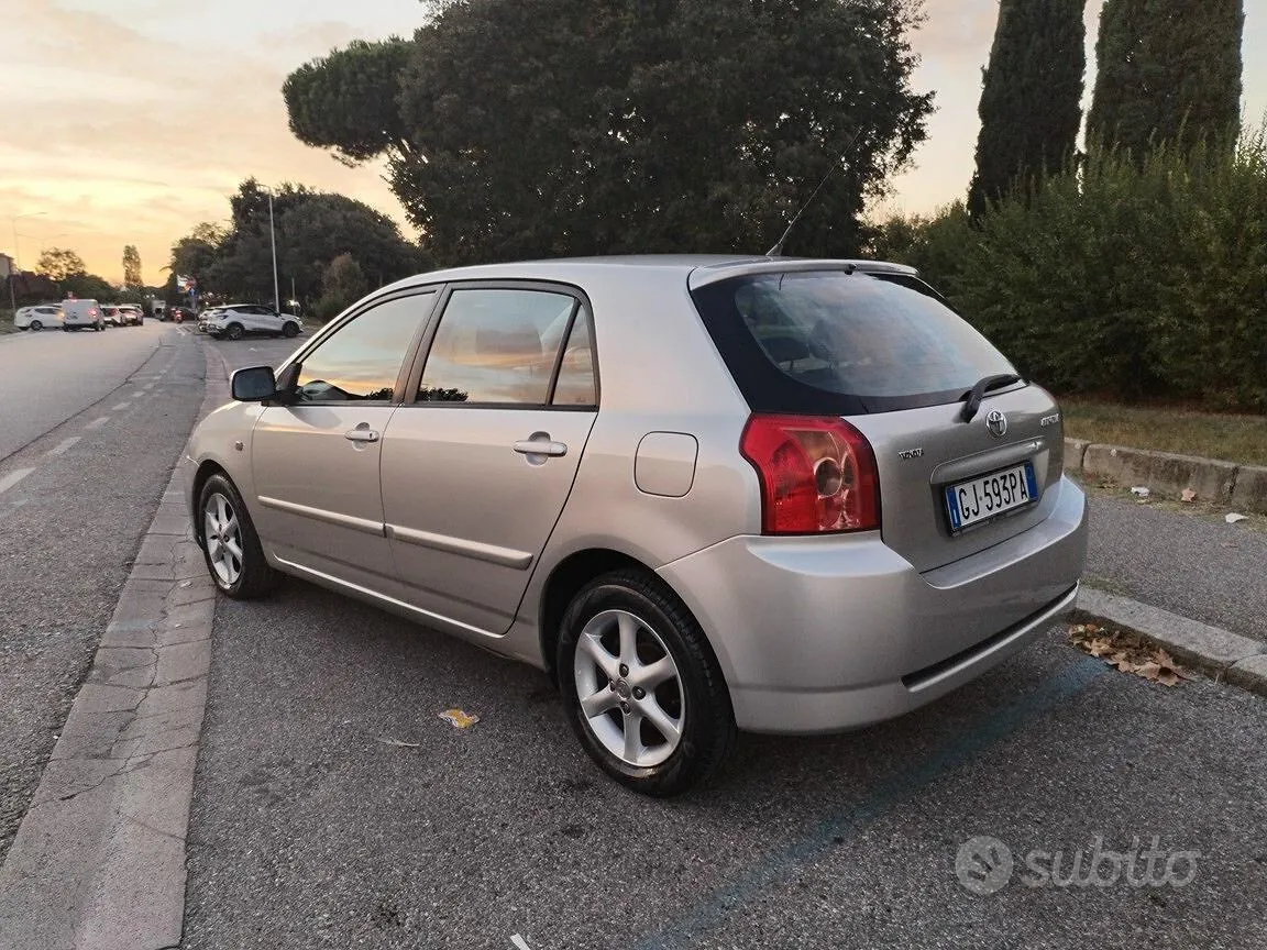 Toyota Corolla 2005 photo 3