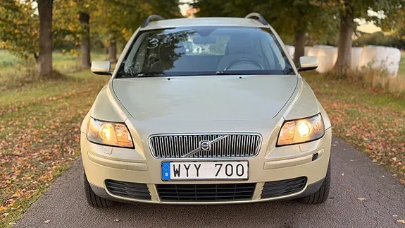 Volvo V50 2006 photo 2