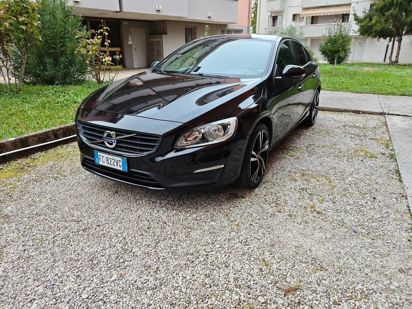 Volvo S60 2016 photo 4