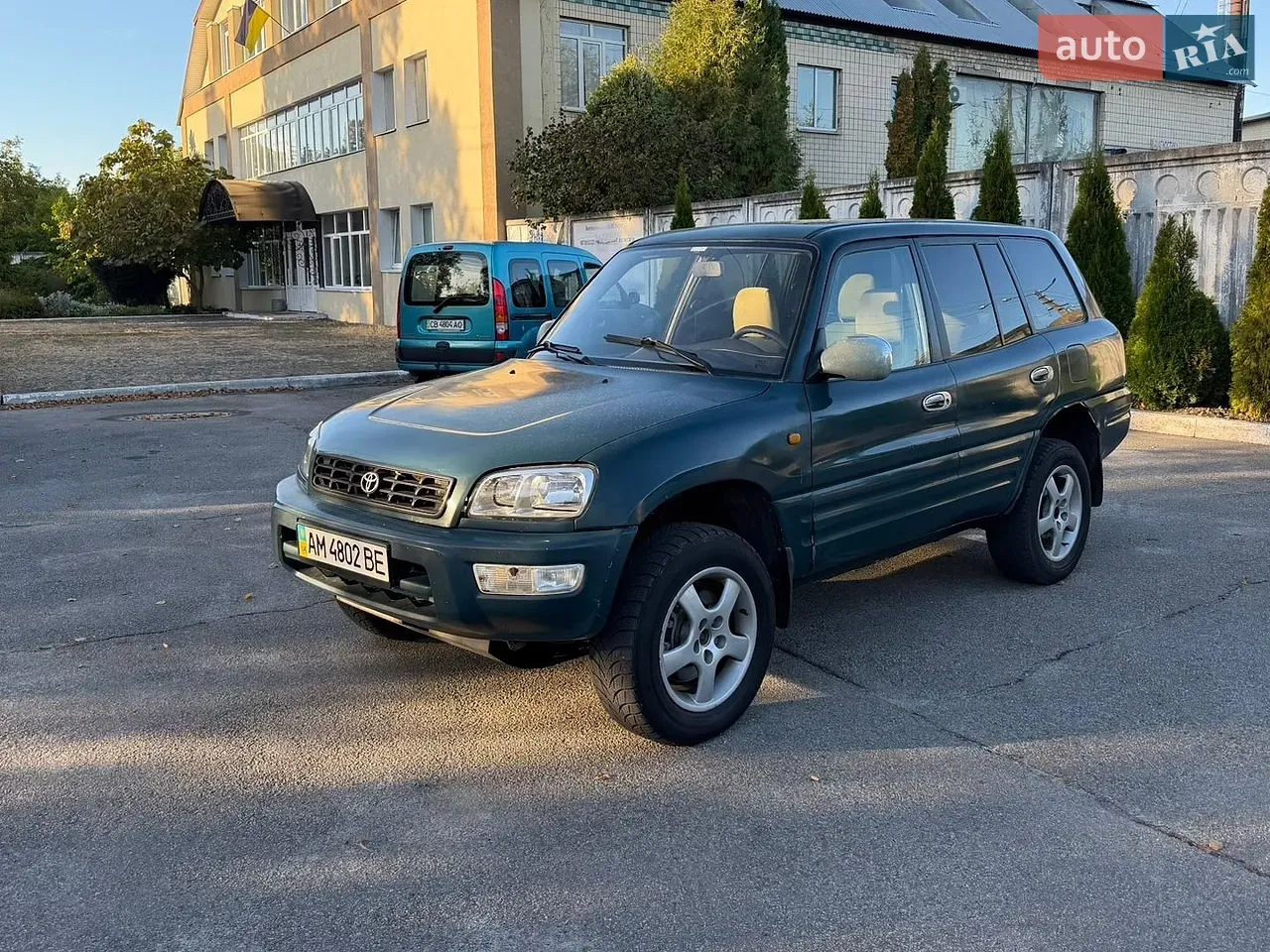 Toyota Rav4 1997 photo 2
