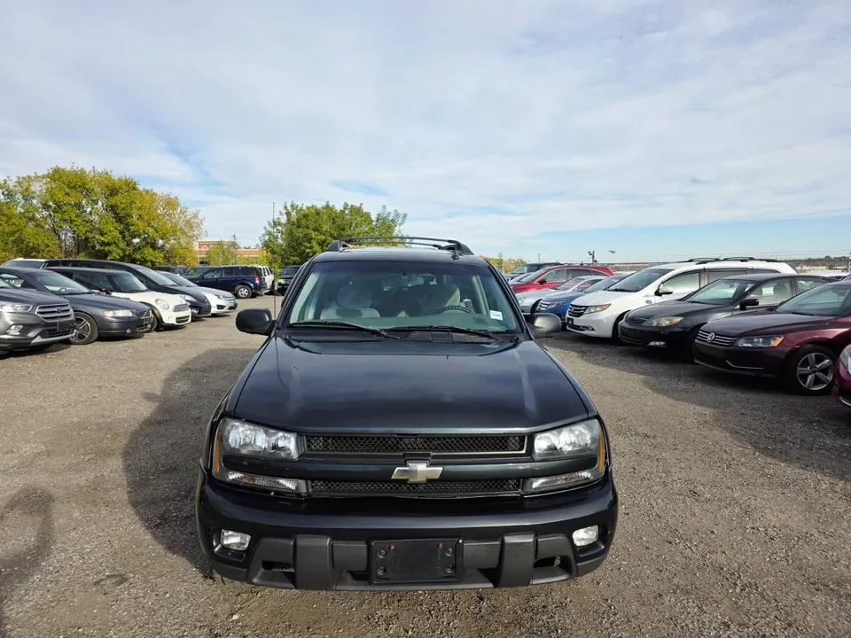 Chevrolet Trailblazer 2005 photo 2