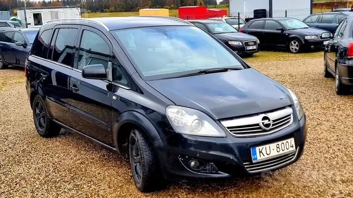 Opel Zafira 2014 photo 3