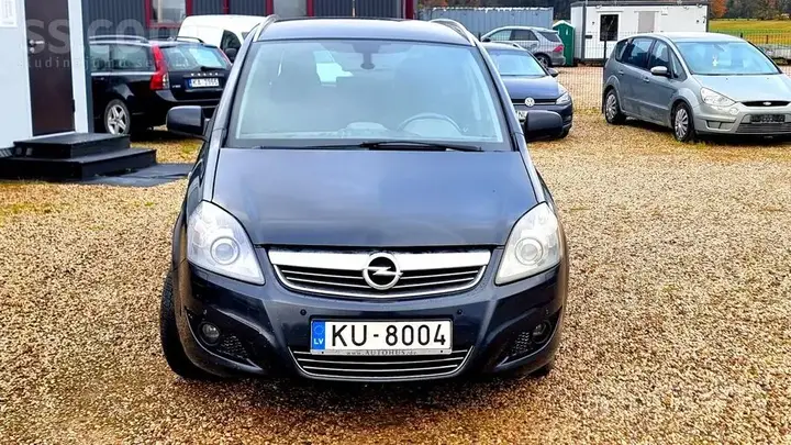 Opel Zafira 2014 photo 2