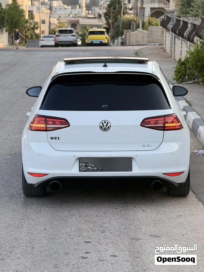 Volkswagen Golf Gti 2016 photo 3