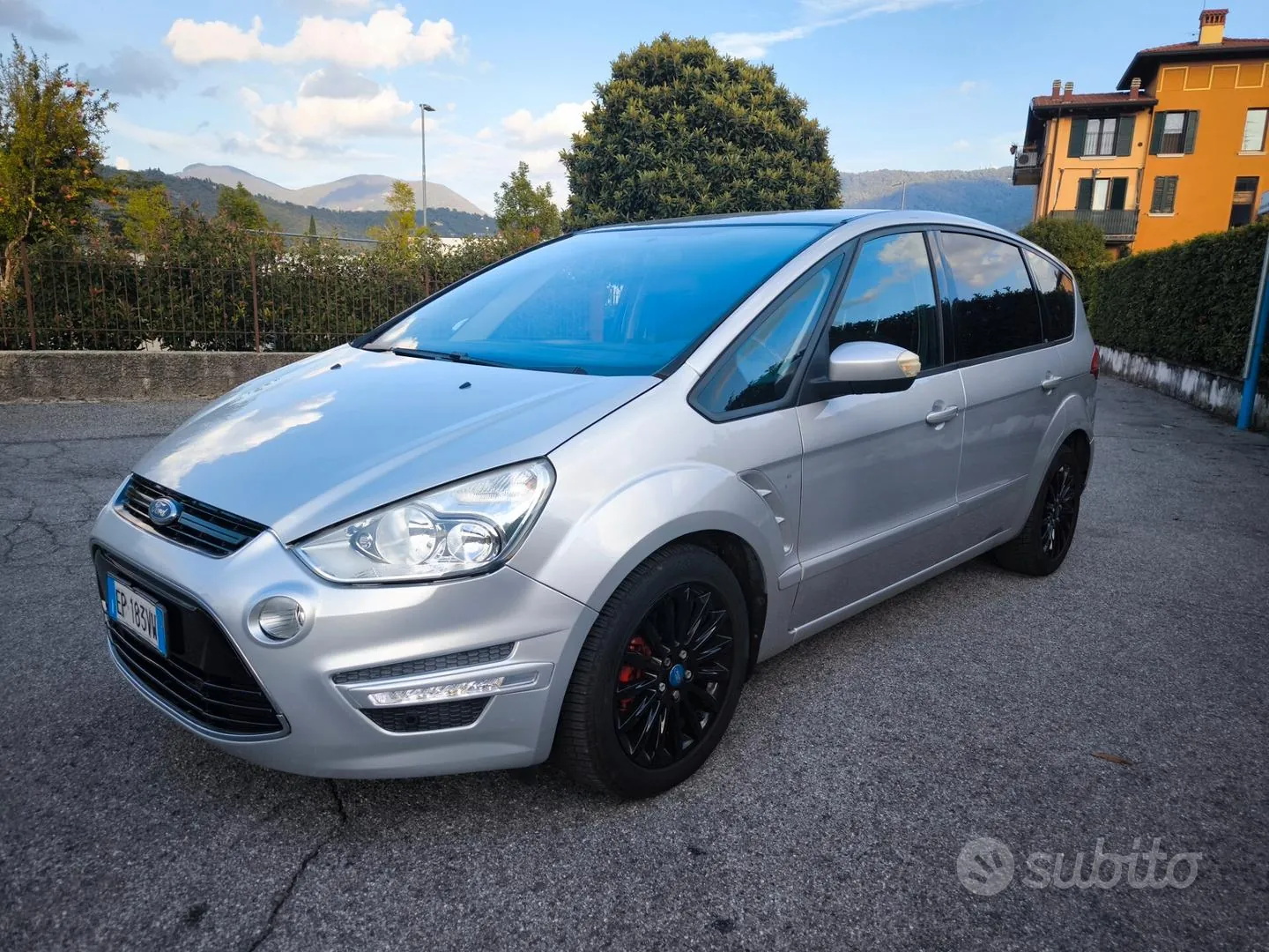 Ford S-Max