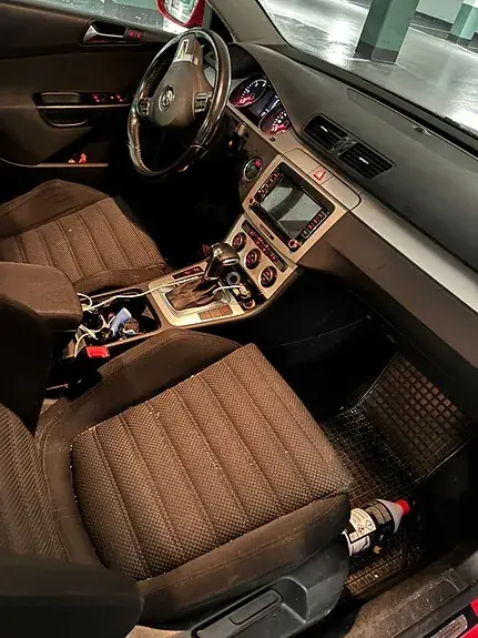 Volkswagen Passat 2010 photo 4