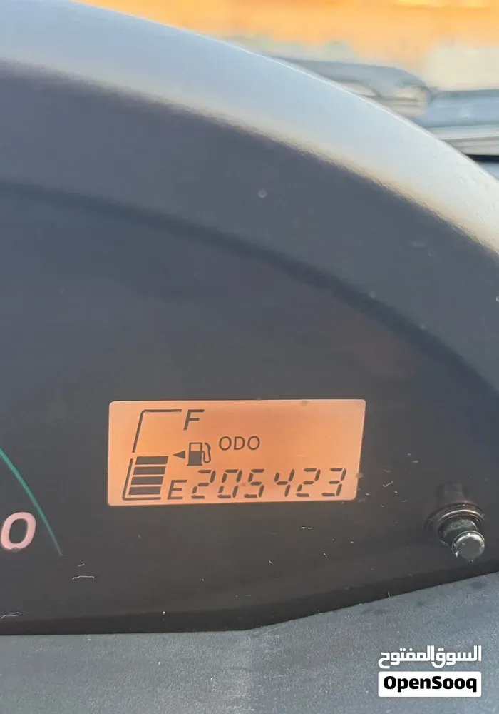 Toyota Yaris 2010 photo 2