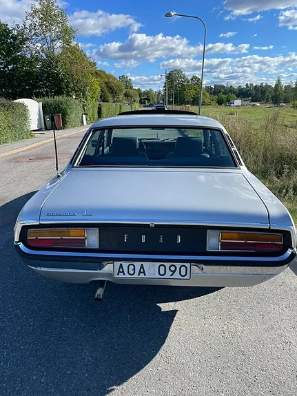 Ford Granada 1977 photo 3