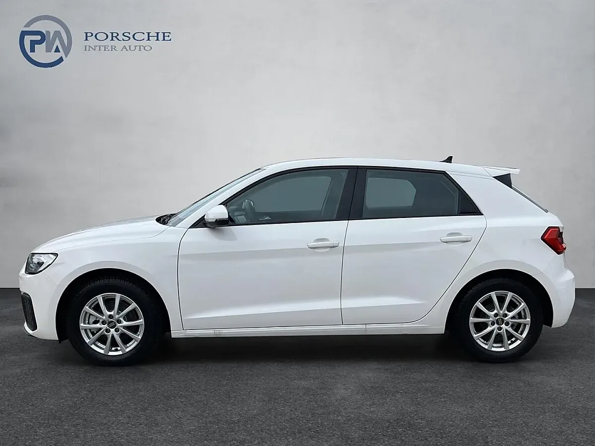 Audi A1 2025 photo 3