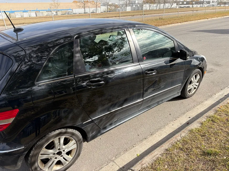 Mercedes-Benz B-Class 2009 photo 3