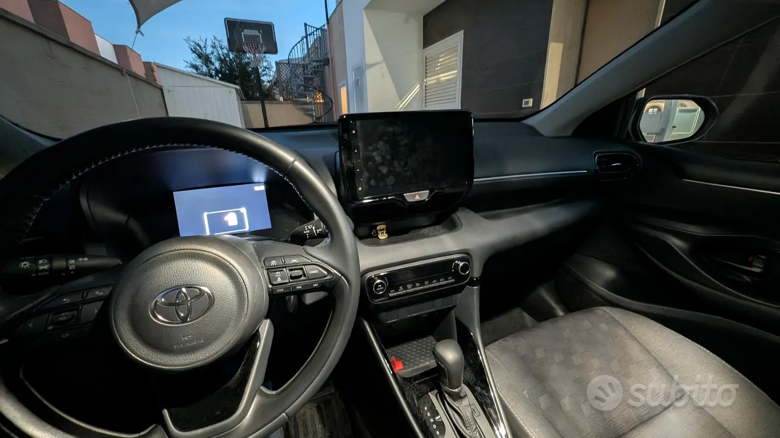 Toyota Yaris 2025 photo 5