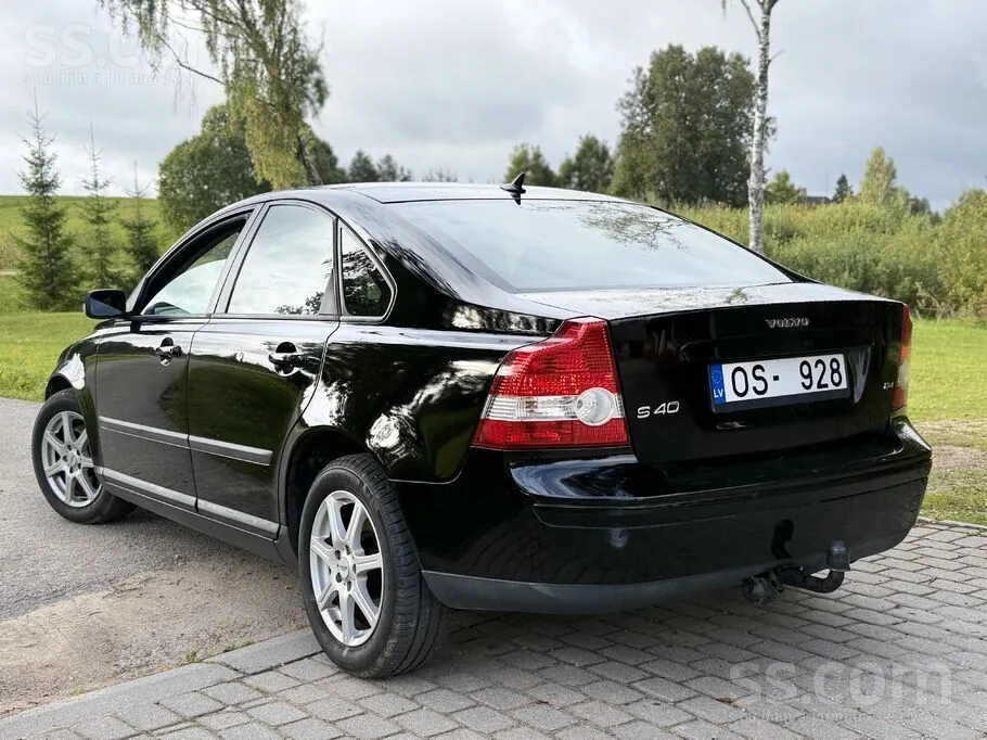Volvo S40 2004 photo 3