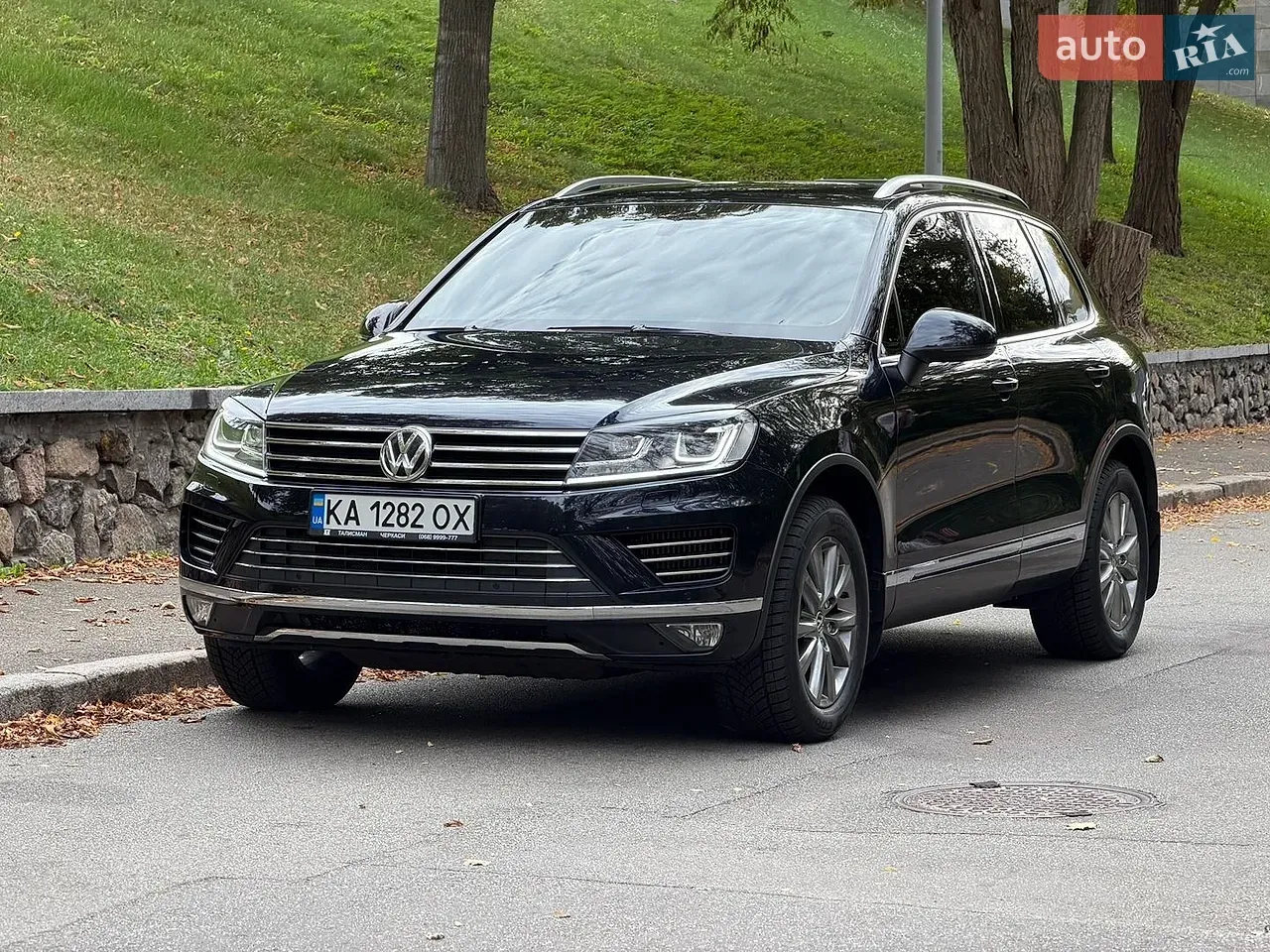 Volkswagen Touareg 2017 photo 2