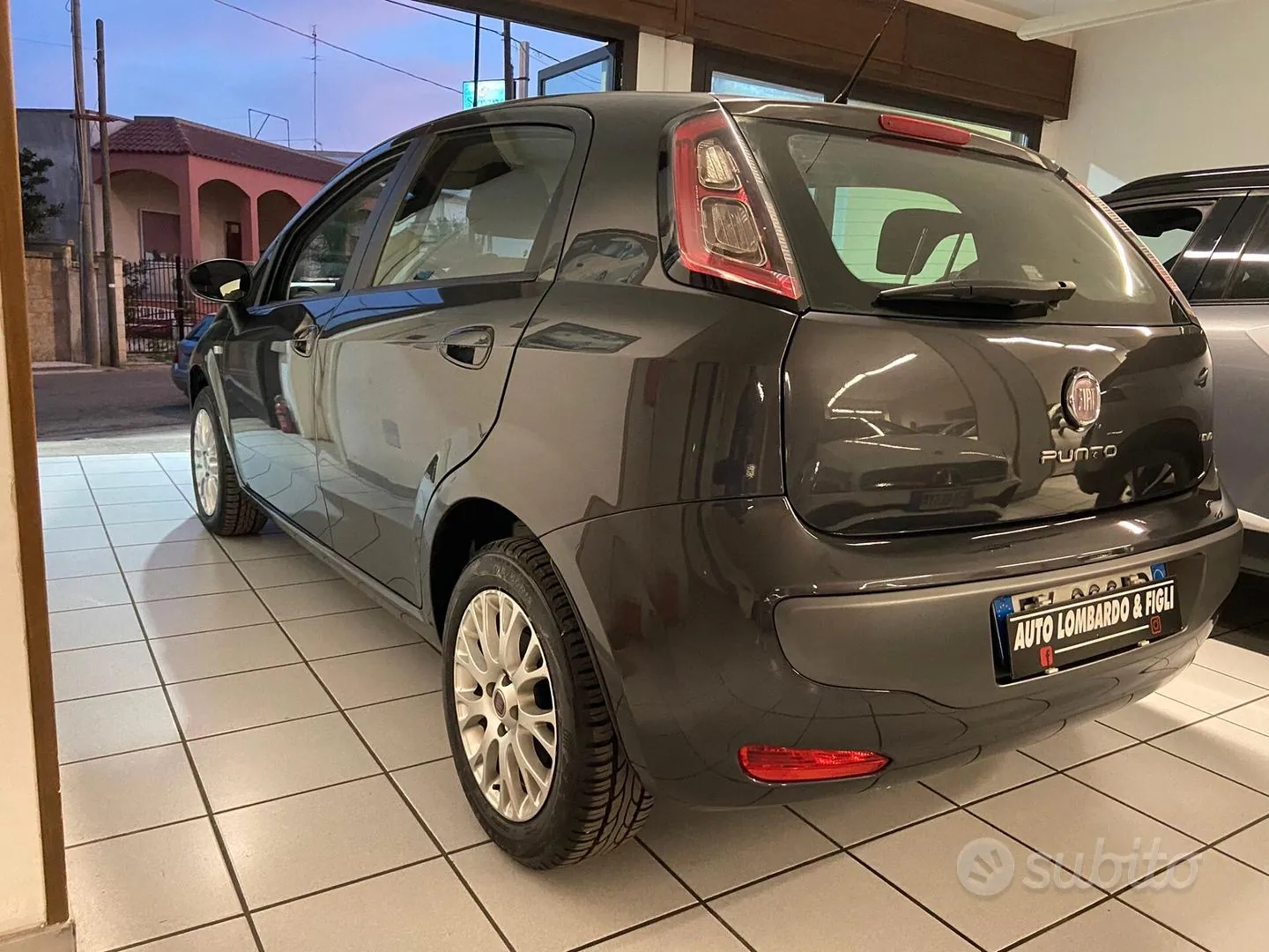 Fiat Punto Evo 2011 photo 4