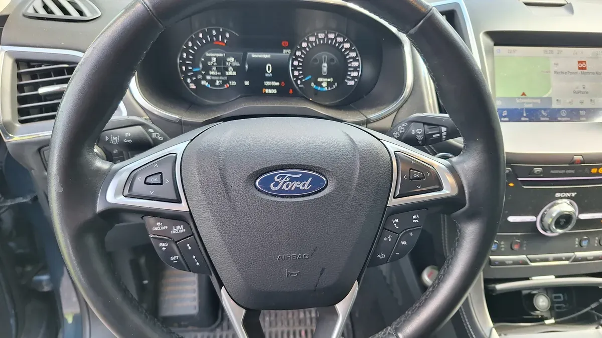 Ford Galaxy 2021 photo 3