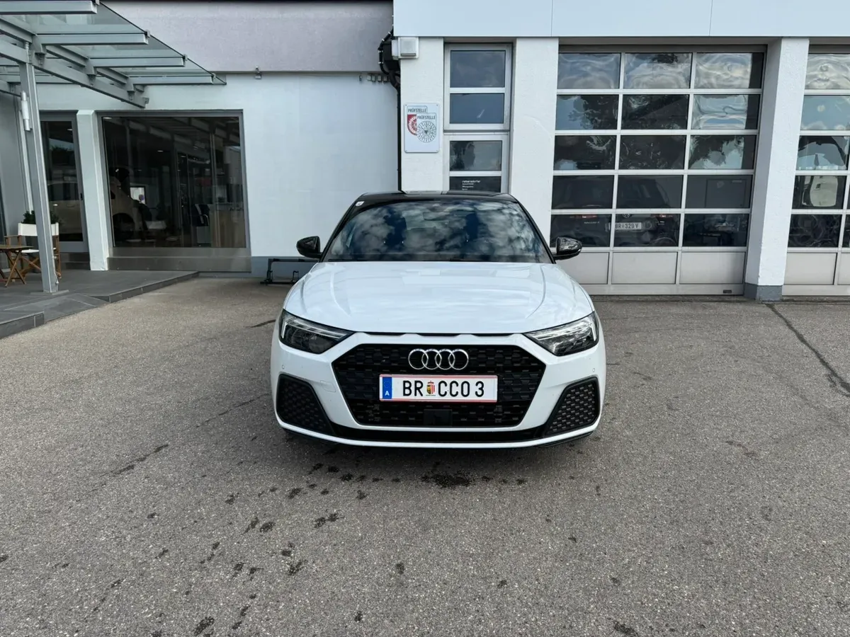 Audi A1 2026 photo 2