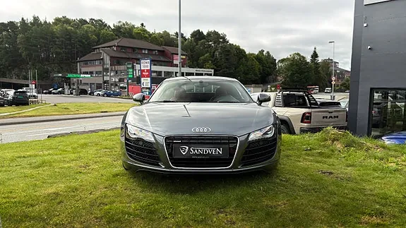 Audi R8 2009 photo 3