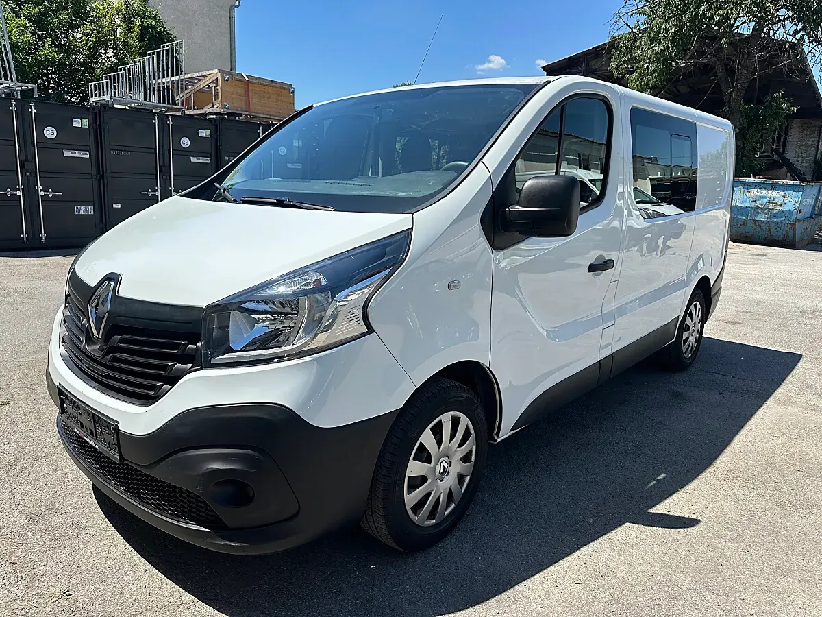 Renault Trafic 2017 photo 3