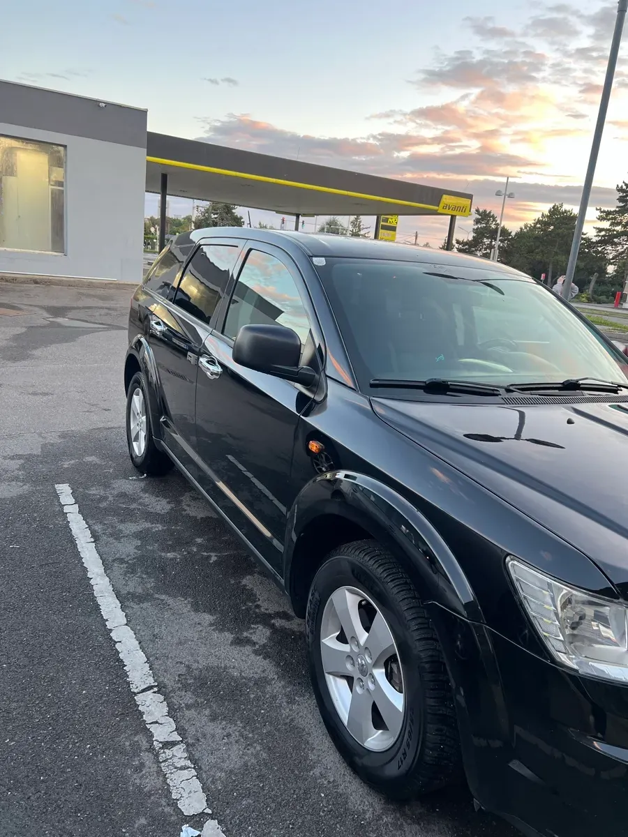 Dodge Journey 2015 photo 3