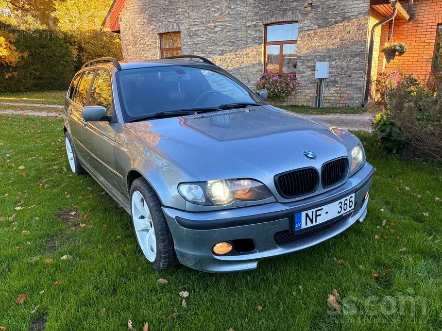 BMW 330 2003 photo 2