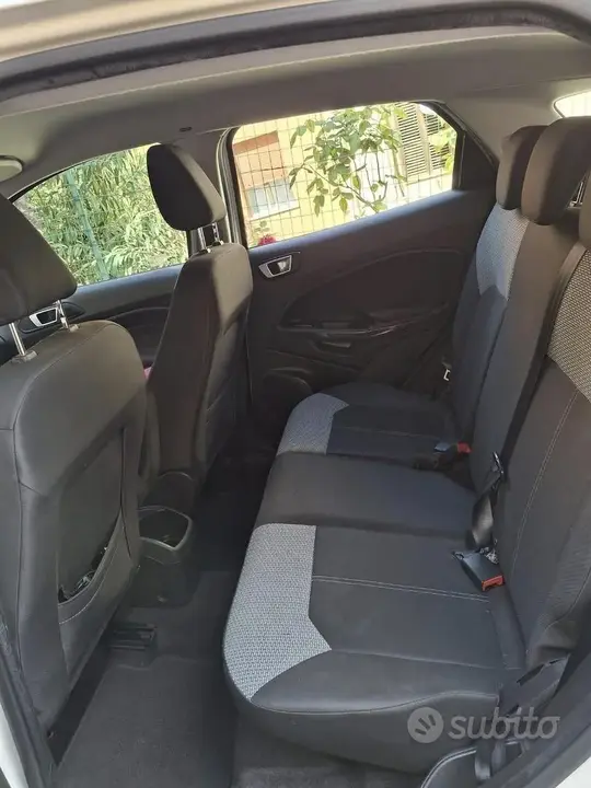 Ford Ecosport 2017 photo 4