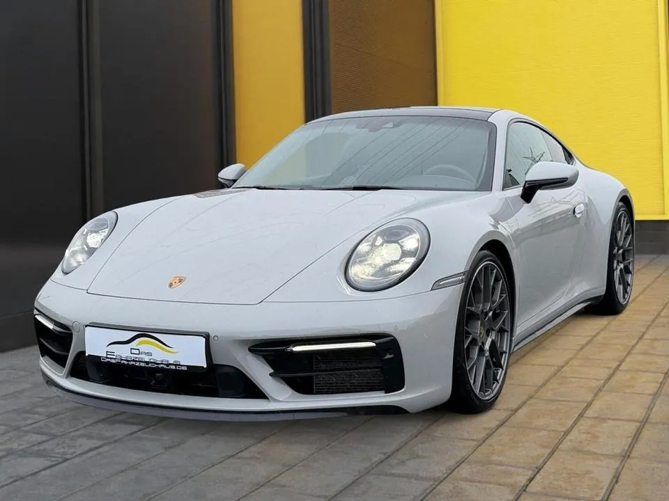 Porsche 911 Carrera S