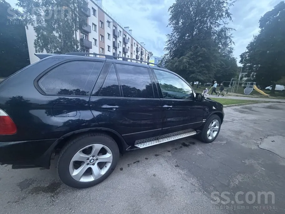 BMW X5 2007 photo 2