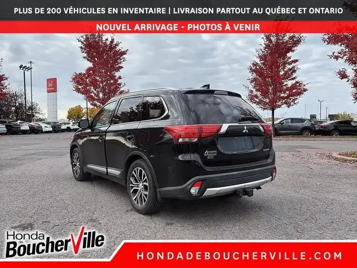 Mitsubishi Outlander 2018 photo 5