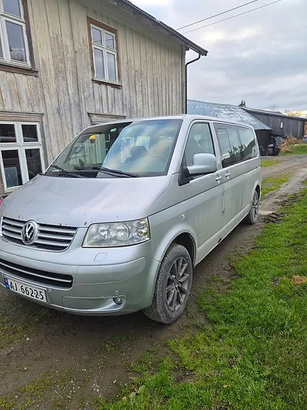 Volkswagen Caravelle 2008 photo 2