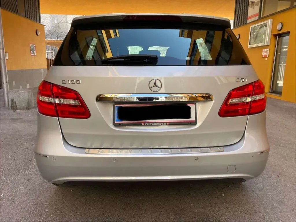 Mercedes-Benz B-Class 2014 photo 3