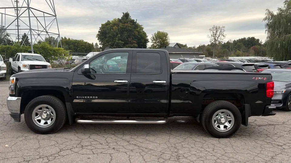Chevrolet Silverado 1500 2018 photo 2