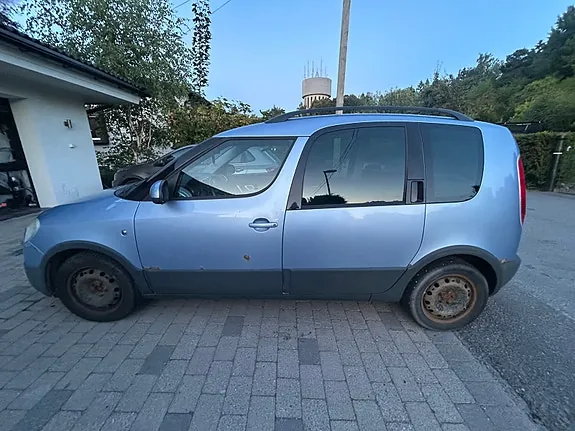 Skoda Roomster 2008 photo 5