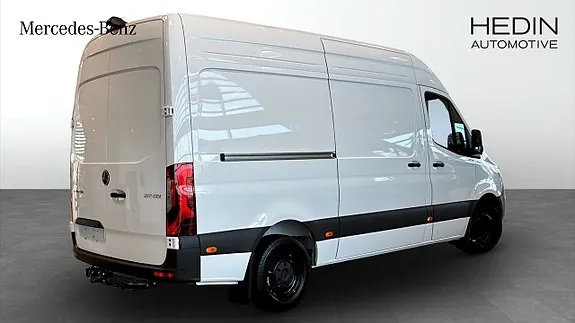 Mercedes-Benz Sprinter 317 2026 photo 3