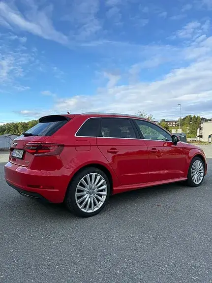 Audi A3 2015 photo 4