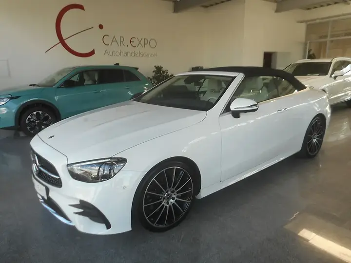 Mercedes-Benz E-Class 2022 photo 3