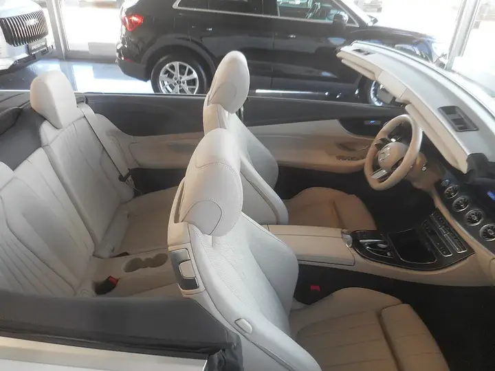 Mercedes-Benz E-Class 2022 photo 2