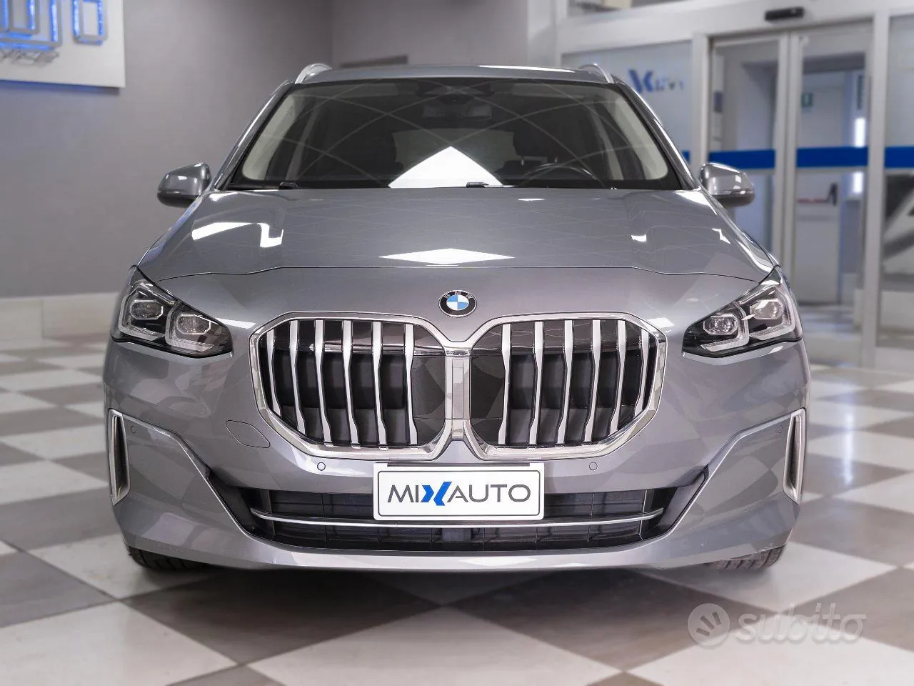 BMW 218 D Active Tourer 2022 photo 2
