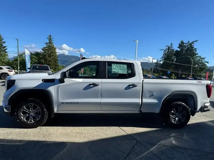 GMC Sierra 1500 2026 photo 5